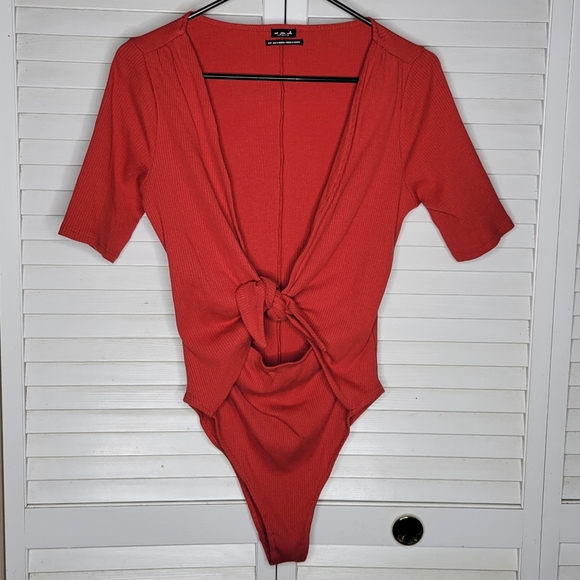 Urban Outfitters - Out from Under Lulu Plunging Tie-Front Bodysuit MEDIUM EUC UO - Picture 5 of 14